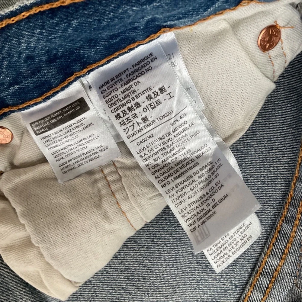 Levis 501 Original Fit‎ Light Wash Distressed Ripped Jeans Mens 40x30